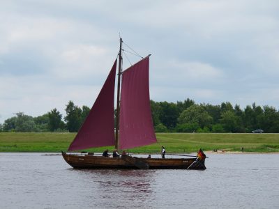 UNS EWER - Vierländer Gemüse-Ewer